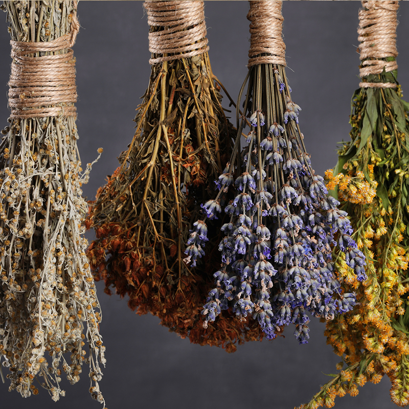 Trockenblumenbouquet herstellen